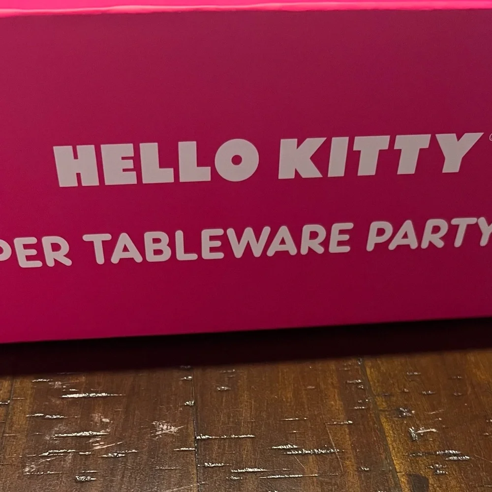 Hello Kitty Happy Birthday Paper Party Tableware Set